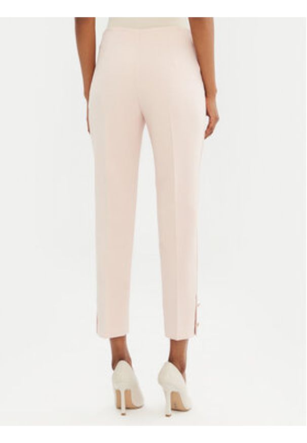 Rinascimento Spodnie materiałowe CFC0122858003 Różowy Regular Fit. Kolor: różowy. Materiał: syntetyk