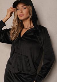 Renee - Czarny Komplet Dresowy z Welurowego Materiału Bluza i Spodnie na Gumce Salliren. Kolekcja: plus size. Kolor: czarny. Materiał: dresówka, welur, materiał #5