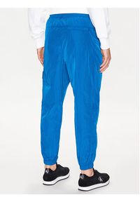 Calvin Klein Jeans Spodnie dresowe J30J322924 Granatowy Relaxed Fit. Kolor: niebieski. Materiał: dresówka, syntetyk #3