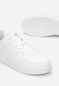 Born2be - Białe Buty Sportowe Sagenis. Okazja: na co dzień. Wysokość cholewki: przed kostkę. Kolor: biały. Szerokość cholewki: normalna #3