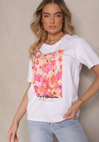 Renee - Biały T-shirt Ozdobione Aplikacją 3D Vleffia. Okazja: na co dzień. Kolor: biały. Materiał: jeans. Wzór: aplikacja. Styl: elegancki, casual