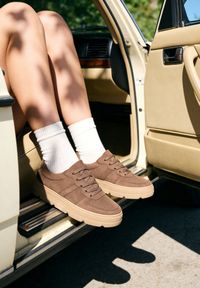 Born2be - Brązowe Sneakersy Vices na Grubej Tłoczonej Podeszwie Alerrive. Okazja: na co dzień, do pracy. Kolor: brązowy. Materiał: materiał, jeans #1
