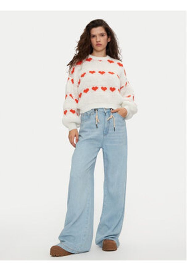 Pieces Sweter Nove 17152014 Écru Regular Fit. Materiał: syntetyk