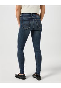 Wrangler - WRANGLER DAMSKIE SPODNIE JEANSOWE WRANGLER HIGH SKINNY HARMONY BLUES 112355900 #4