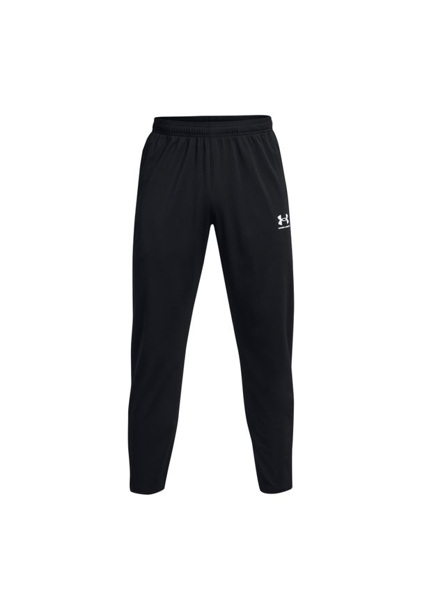 Spodnie dresowe Under Armour Challenger Pique. Kolor: czarny, wielokolorowy, biały. Materiał: dresówka. Sport: piłka nożna