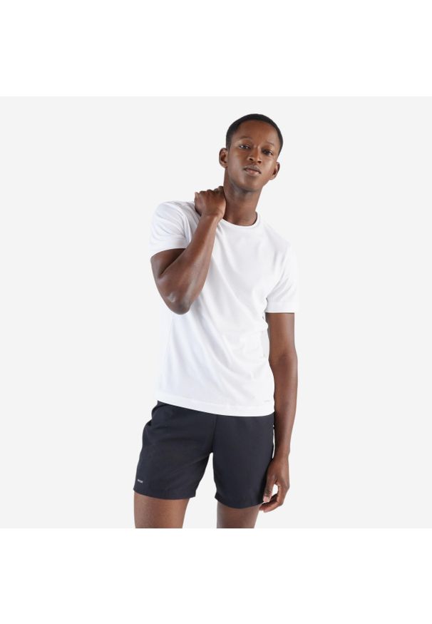 Decathlon - Koszulka do biegania męska Kiprun 100 Dry. Kolor: biały. Materiał: poliester, materiał. Sport: bieganie