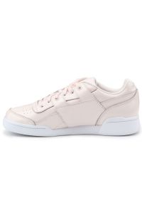 Buty Reebok W/O Lo Plus Iridescent W CM8951 różowe. Okazja: na co dzień. Kolor: różowy. Materiał: skóra, lakier. Szerokość cholewki: normalna #6