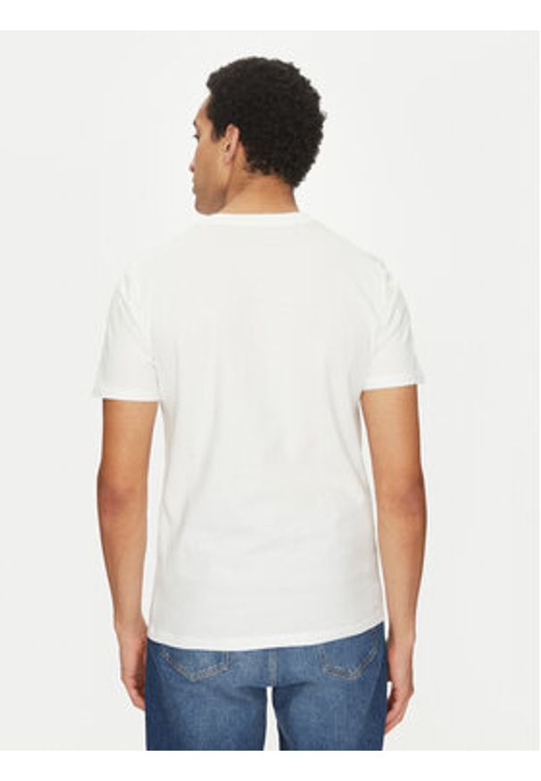 GAP - Gap T-Shirt 502020-02 Biały Regular Fit. Kolor: biały. Materiał: bawełna