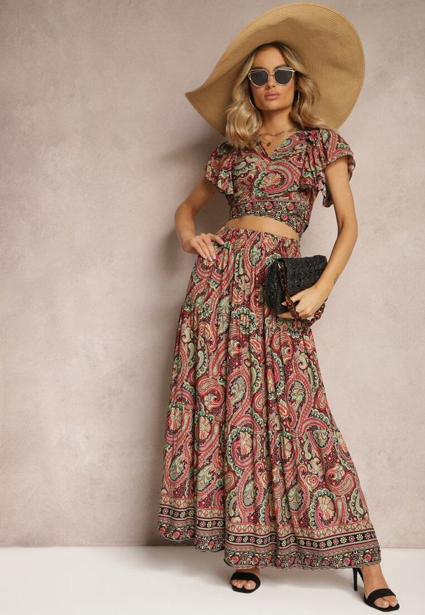 Renee - Czarno-Bordowy Wiskozowy Komplet 2-Częściowy w Print Paisley Długa Spódnica i Kopertowy Top Aeodosia. Kolor: czarny. Materiał: wiskoza. Wzór: paisley, nadruk