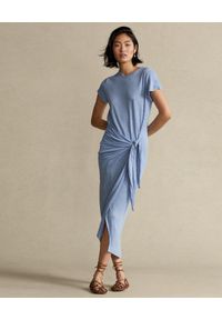 Ralph Lauren - RALPH LAUREN - Lniana sukienka w kolorze niebieskim midi Straight fit. Typ kołnierza: polo. Kolor: niebieski. Materiał: len. Wzór: aplikacja. Długość: midi #1