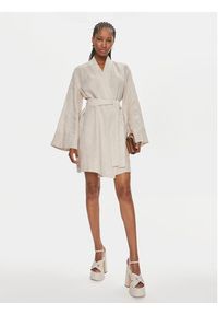 MVP Wardrobe Sukienka codzienna MVPE4AB021.0TE0122 Beżowy Short Fit. Okazja: na co dzień. Kolor: beżowy. Materiał: len. Typ sukienki: proste. Styl: casual #4