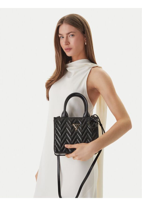 Guess Torebka J6GZ04 W4090 Czarny. Kolor: czarny. Materiał: skórzane