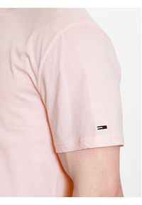 Tommy Jeans T-Shirt DM0DM16825 Różowy Regular Fit. Kolor: różowy. Materiał: bawełna #4