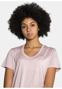 Koszulka damska treningowa różowa Under Armour Tech Ssv Twist. Kolor: różowy. Materiał: materiał. Sport: fitness