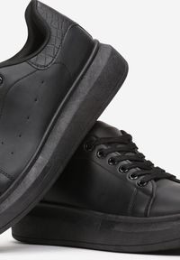 Born2be - Czarne Sneakersy Hypnotic. Wysokość cholewki: przed kostkę. Nosek buta: okrągły. Kolor: czarny. Materiał: skóra. Szerokość cholewki: normalna #3