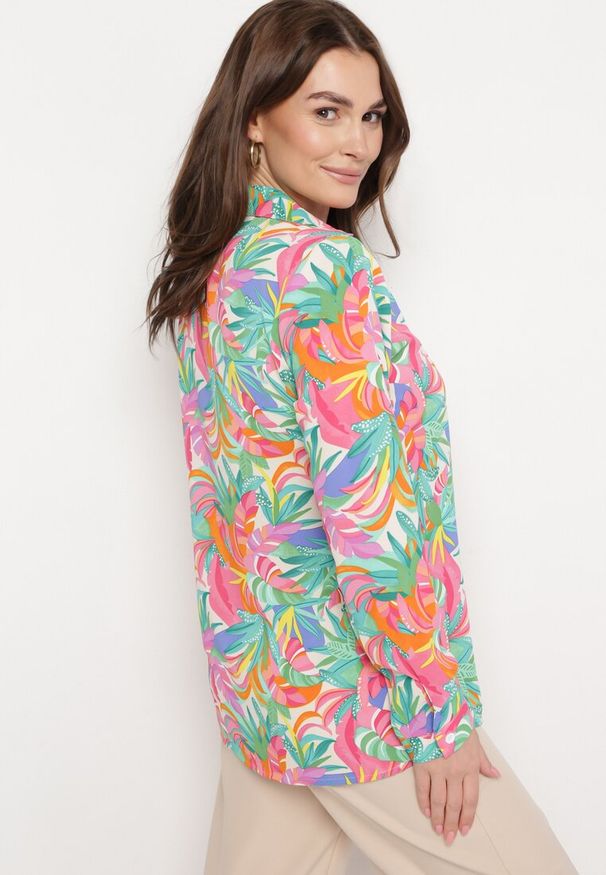 Born2be - Zielono-Różowa Klasyczna Koszula we Florystyczny Wzór z Guzikami Cairissa. Kolor: zielony. Sezon: lato. Styl: klasyczny