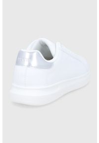 Levi's® - Levi's Buty kolor biały na płaskiej podeszwie. Okazja: na spotkanie biznesowe. Nosek buta: okrągły. Zapięcie: sznurówki. Kolor: biały. Obcas: na obcasie, na płaskiej podeszwie. Wysokość obcasa: niski #3
