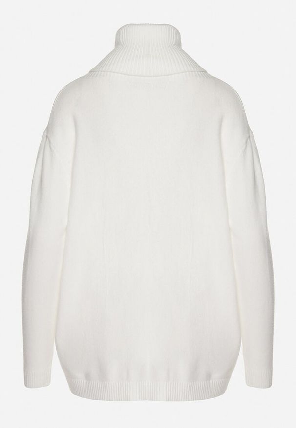 Born2be - Biały Sweter z Golfem i Dodatkiem Kaszmiru Rorizia. Okazja: na co dzień, do pracy. Typ kołnierza: golf. Kolor: biały. Długość: długie. Wzór: aplikacja. Materiał: kaszmir. Długość rękawa: długi rękaw. Sezon: zima, jesień. Styl: casual, klasyczny