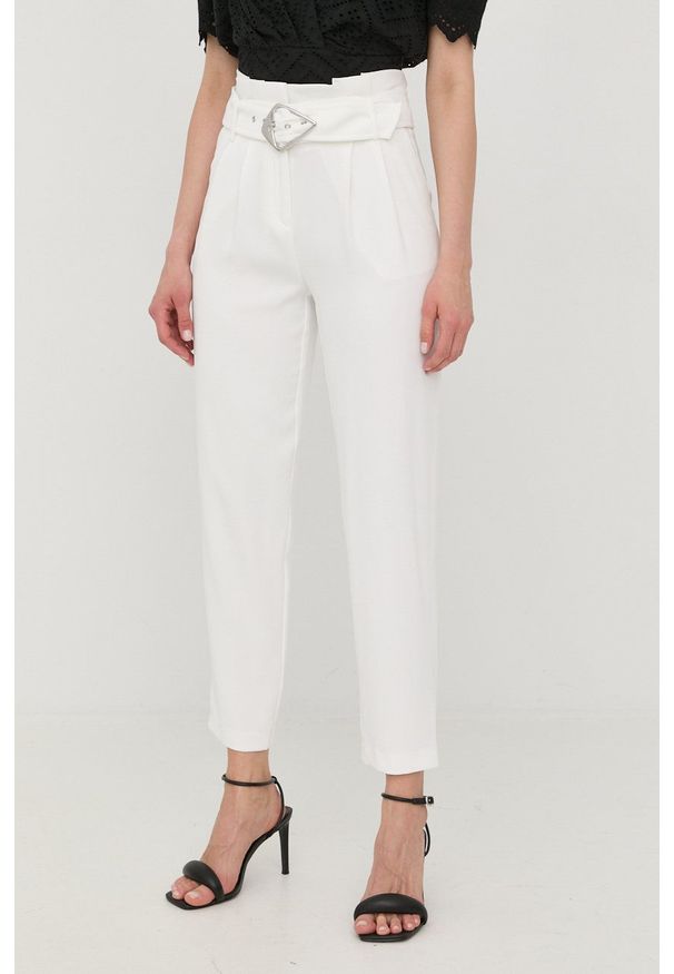 Morgan spodnie damskie kolor biały proste high waist. Okazja: na co dzień. Stan: podwyższony. Kolor: biały. Materiał: tkanina. Styl: casual