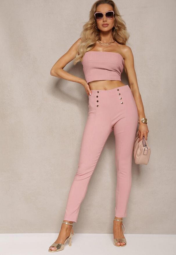 Renee - Różowe Spodnie Skinny z Ozdobnymi Napami Eclaria. Stan: podwyższony. Kolor: różowy. Wzór: aplikacja