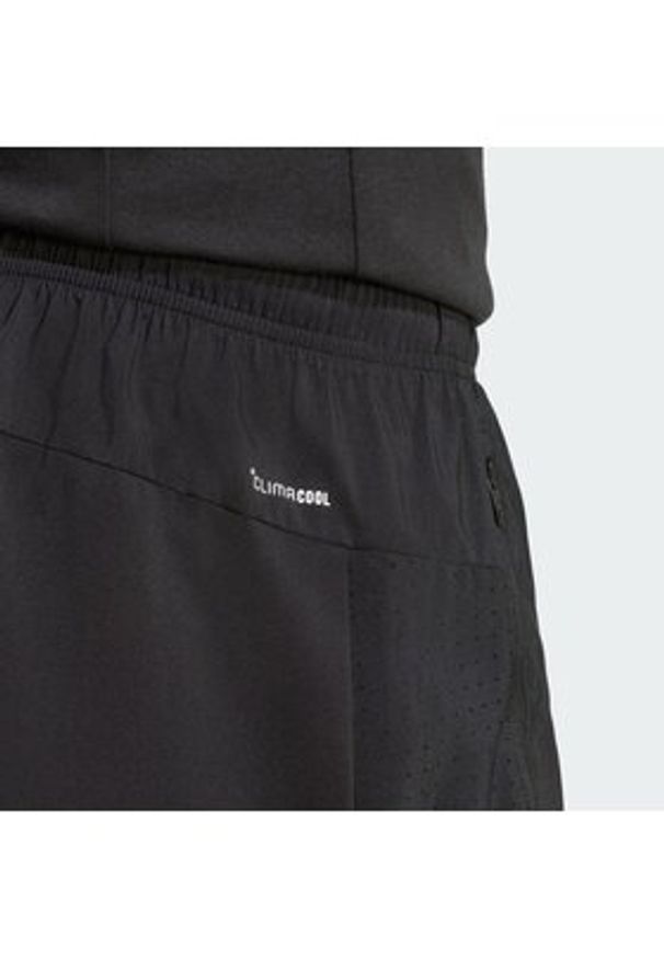 Adidas - adidas Szorty sportowe Workout Essentials Base KA3549 Czarny Regular Fit. Kolor: czarny. Materiał: syntetyk