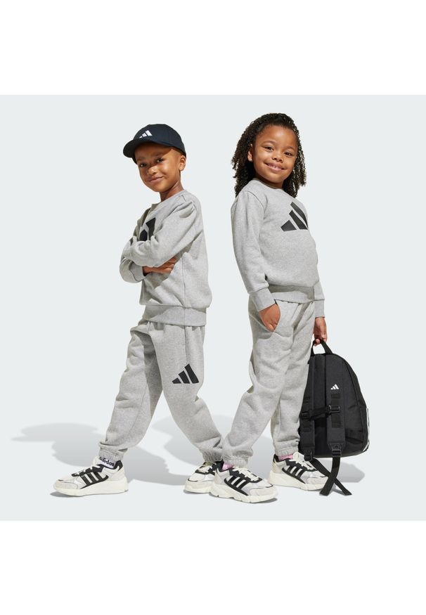 Adidas - Zestaw Essentials Joggers Kids. Kolor: wielokolorowy, czarny, szary. Materiał: materiał