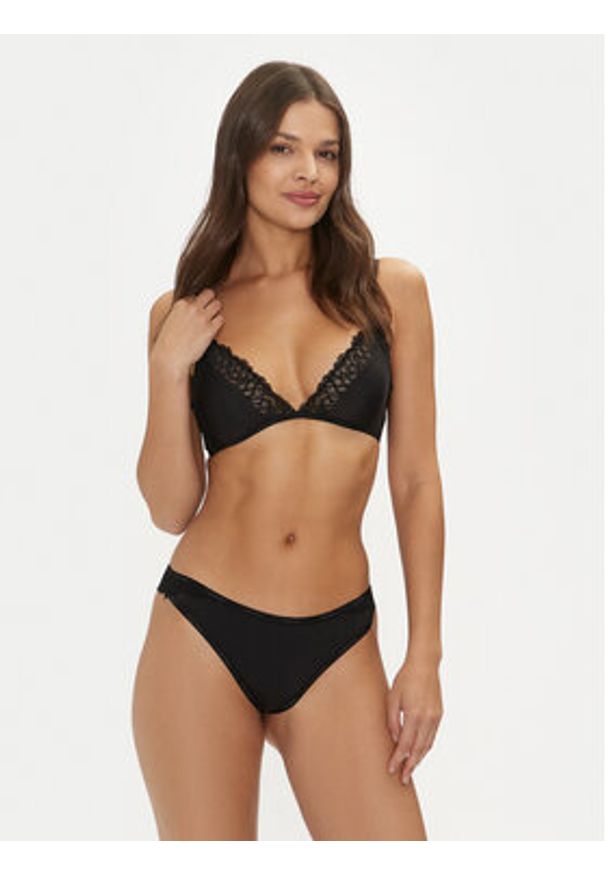 Calvin Klein Underwear Figi brazylijskie 000QF7829E Czarny. Kolor: czarny. Materiał: syntetyk