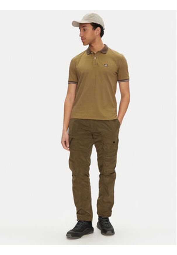 C.P. Company Spodnie materiałowe 18CMPA063A005904G Zielony Regular Fit. Kolor: zielony. Materiał: syntetyk