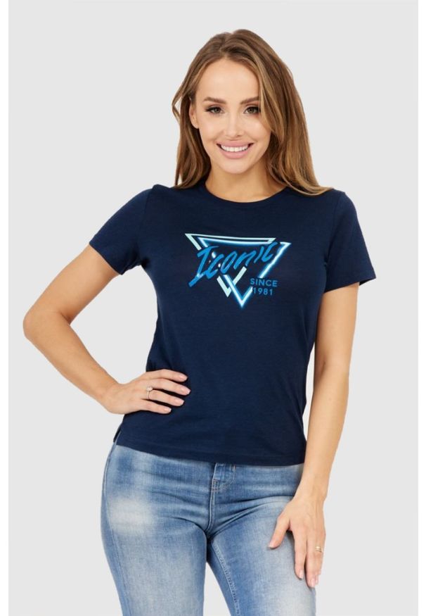 Guess - GUESS Granatowy t-shirt damski iconic, Rozmiar XS. Kolor: niebieski. Materiał: bawełna. Wzór: aplikacja