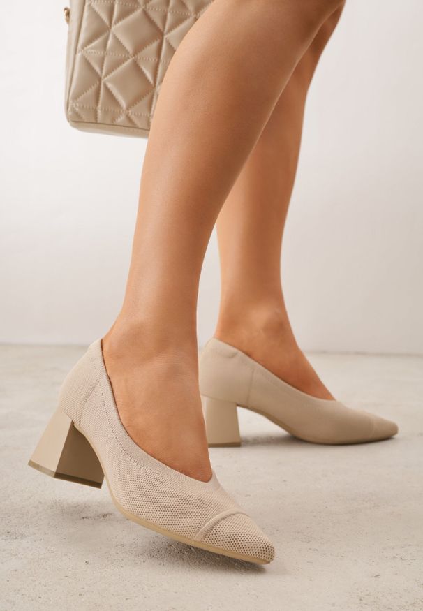 Born2be - Ciemnobeżowe Czółenka VICES na Stożkowym Obcasie Jennibelle. Nosek buta: otwarty. Kolor: beżowy. Materiał: skóra, materiał. Obcas: na obcasie. Styl: klasyczny. Wysokość obcasa: średni