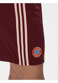 Adidas - adidas Szorty sportowe FC Bayern Terrace JF0598 Czerwony Loose Fit. Kolor: czerwony. Materiał: syntetyk #5
