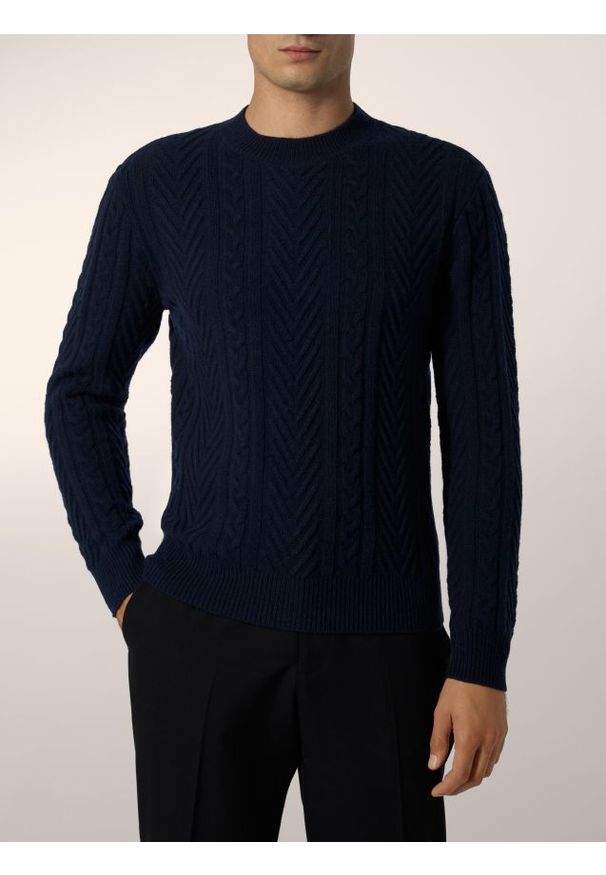 Reserved - Sweter z wełną - granatowy. Kolor: niebieski. Materiał: wełna. Wzór: ze splotem