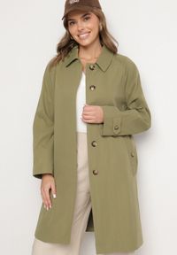 Born2be - Zielony Płaszcz Jednorzędowy z Kołnierzykiem Ronisse. Okazja: na co dzień. Kolor: zielony. Materiał: jeans. Styl: klasyczny, casual, elegancki #2