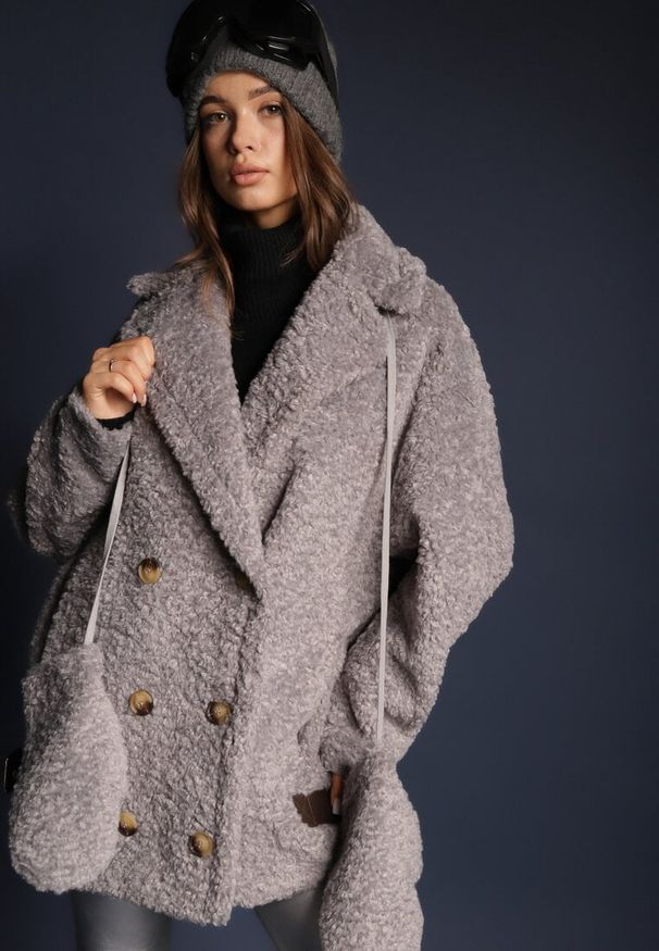 Renee - Szara Dwurzędowa Kurtka Futerkowy Płaszcz z Dodatkowymi Rękawiczkami Hetirra. Okazja: na co dzień, na spacer. Kolor: szary. Materiał: jeans. Styl: casual, elegancki