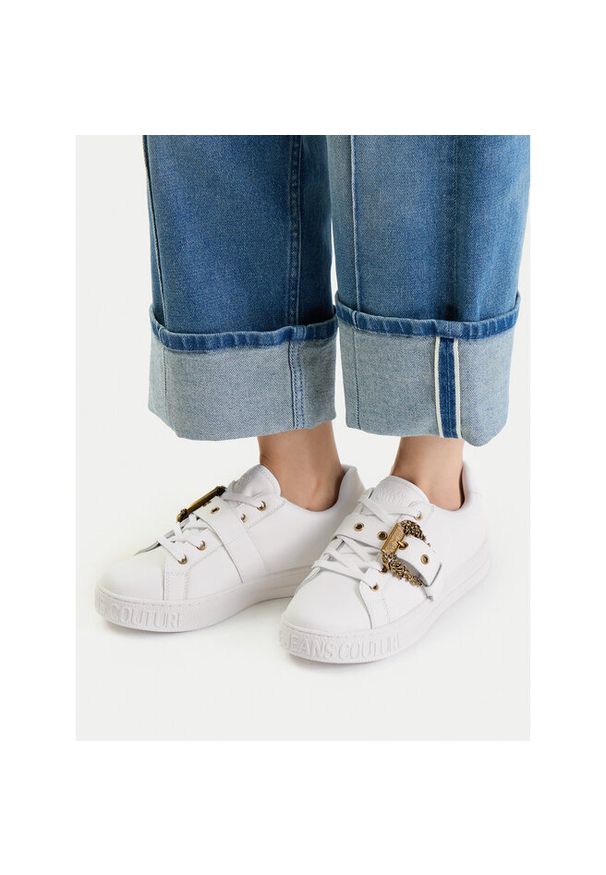 Sneakersy Versace Jeans Couture. Kolor: biały