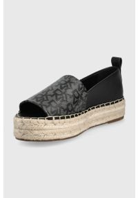 DKNY - Dkny espadryle Magan kolor czarny na platformie K1209515. Kolor: czarny. Materiał: materiał, guma. Obcas: na platformie #3