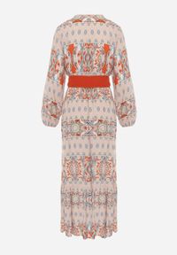 Renee - Jasnobeżowa Sukienka Rozkloszowana z Paskiem Shara. Okazja: na spacer, na plażę. Kolor: beżowy. Materiał: materiał, tkanina. Typ sukienki: kopertowe. Styl: boho. Długość: maxi #2