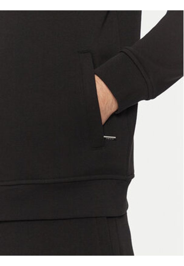 Karl Lagerfeld - KARL LAGERFELD Bluza 705070 551900 Czarny Regular Fit. Typ kołnierza: dekolt w karo. Kolor: czarny. Materiał: bawełna