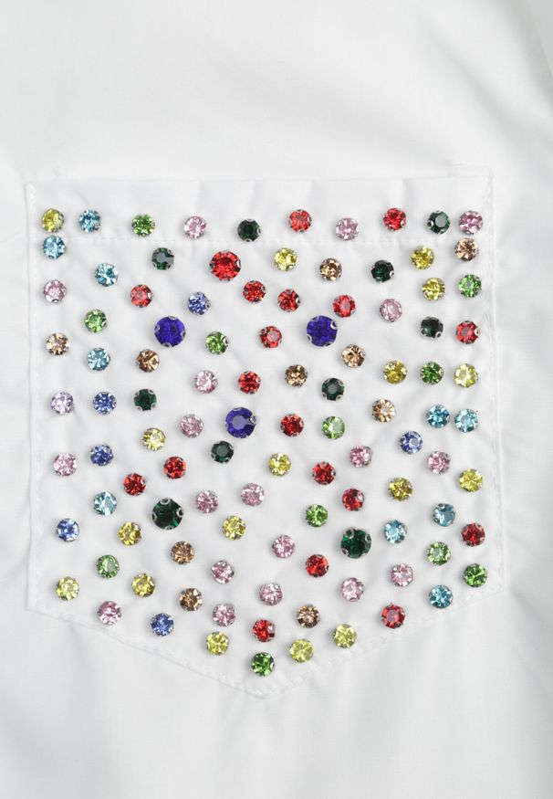 Born2be - Biała Koszula o Klasycznym Kroju Ozdobiona Cyrkoniami Eiremsa. Kolor: biały. Wzór: aplikacja. Styl: klasyczny