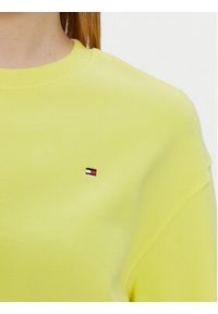 TOMMY HILFIGER - Tommy Hilfiger Bluza Flag WW0WW41246 Żółty Regular Fit. Kolor: żółty. Materiał: bawełna