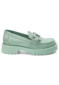 Zielone Mokasyny Venezia Stylowe Buty Damskie. Okazja: do pracy, na spotkanie biznesowe. Zapięcie: bez zapięcia. Kolor: zielony. Szerokość cholewki: normalna. Materiał: skóra. Sezon: wiosna. Obcas: na obcasie. Styl: elegancki. Wysokość obcasa: niski #3