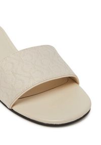 Calvin Klein Klapki Flat Slide Jacq HW0HW02388 Écru. Kolor: kremowy. Materiał: materiał #2