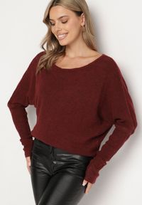Born2be - Bordowy Sweter z Lnem i Dekoltem w Łódkę o Kroju Oversize Sassirra. Okazja: do pracy. Typ kołnierza: dekolt w łódkę. Kolor: czerwony. Materiał: len. Styl: elegancki #5