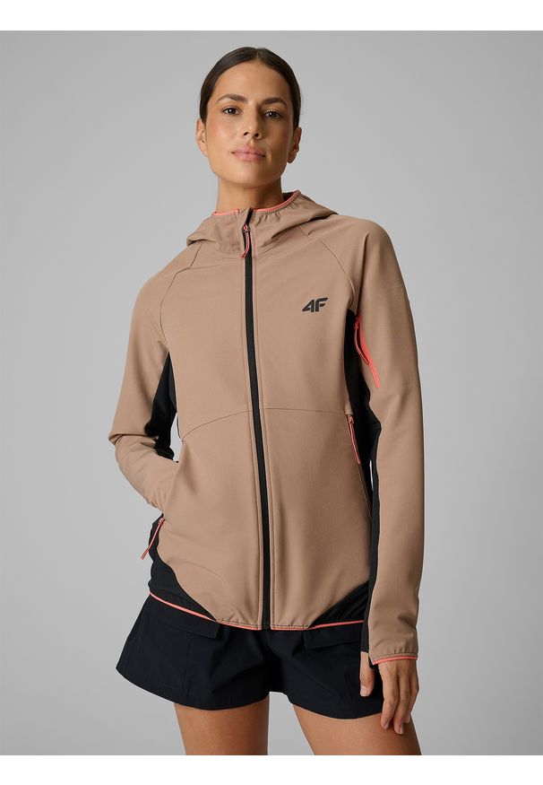 4f - 4F Kurtka softshell wiatroodporna damska - beżowa S. Kolor: beżowy. Materiał: softshell. Długość: długie. Sezon: lato. Sport: turystyka piesza