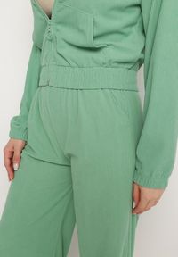 Born2be - Zielony Sztruksowy Komplet Dresowy Bluza z Kapturem i Szerokie Spodnie z Kieszeniami Makeria. Kolor: zielony. Materiał: dresówka, sztruks #7