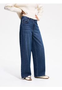 Reserved - Jeansy wide leg comfort - granatowy. Kolor: niebieski #1