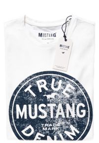 Mustang - MUSTANG T SHIRT Printed Tee CLOUD DANCER 1007070 2020. Wzór: nadruk #6