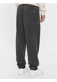 Tommy Jeans Spodnie dresowe DM0DM17696 Czarny Baggy Fit. Kolor: czarny. Materiał: bawełna #2