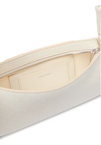 Calvin Klein Torebka Emblem Aop Small Shoulder Bag LV04F3324G Écru. Kolor: kremowy. Materiał: skórzane #4