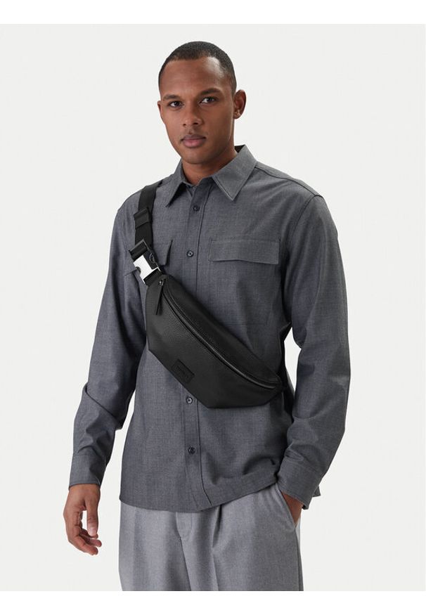 Hugo - HUGO Nerka 50535679 Czarny. Kolor: czarny. Materiał: skóra